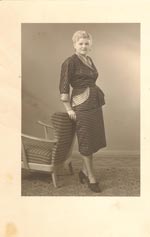 Frau 50iger Jahre Frau 50iger Jahre
