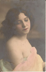 Frau mit rosa Tuch Frau mit rosa Tuch