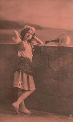Frau an der Mauer Frau an der Mauer