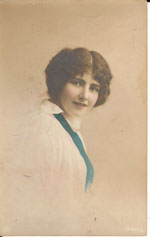 Frau mit Bluse Frau mit Bluse