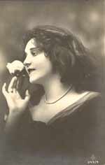 Frau mit Rose Frau mit Rose