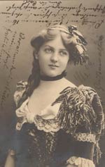 Frau in Tracht Frau in Tracht